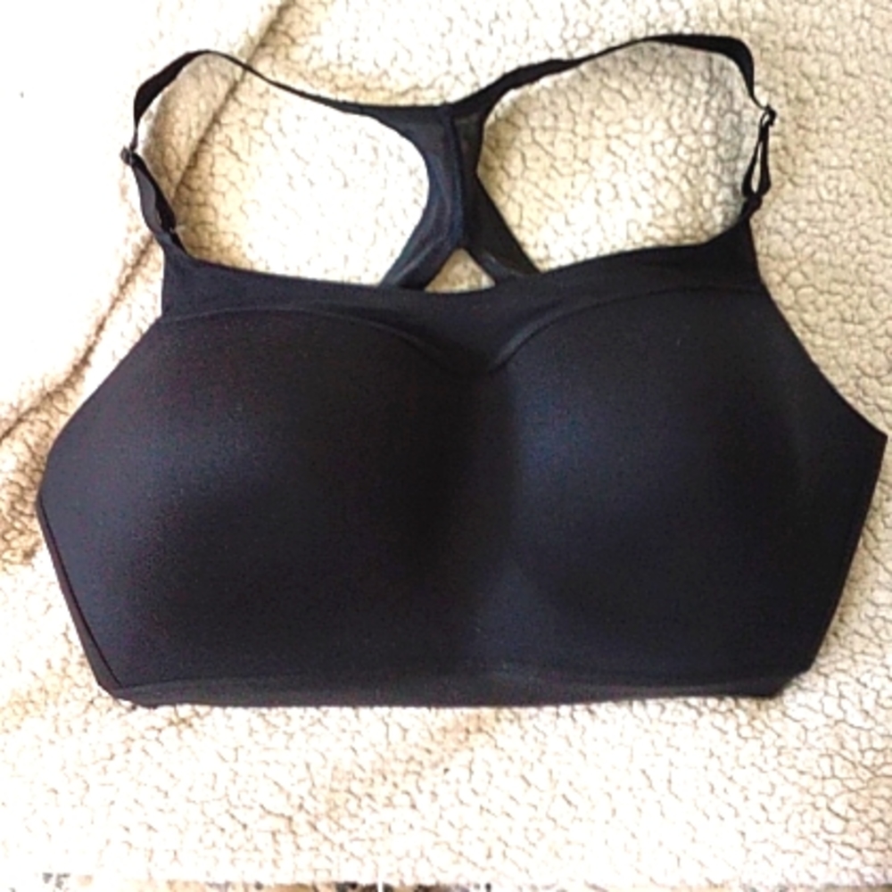 VS high impact sports bra.
